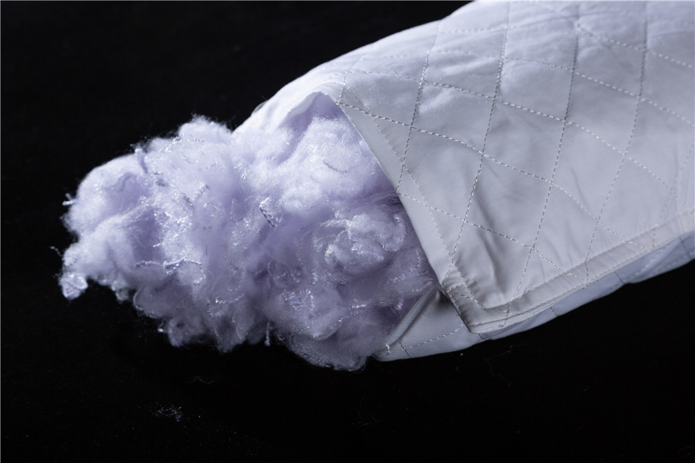 Comfortable recycled textile that can be compared with natural fibers in pillows